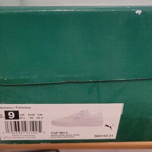 Cali Women's White Leather Puma Size 9 (RUN SMALL)